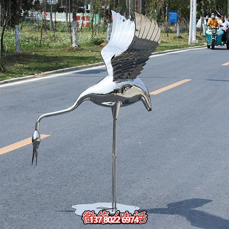 火烈鳥(niǎo)雕塑，美化你的園林景觀