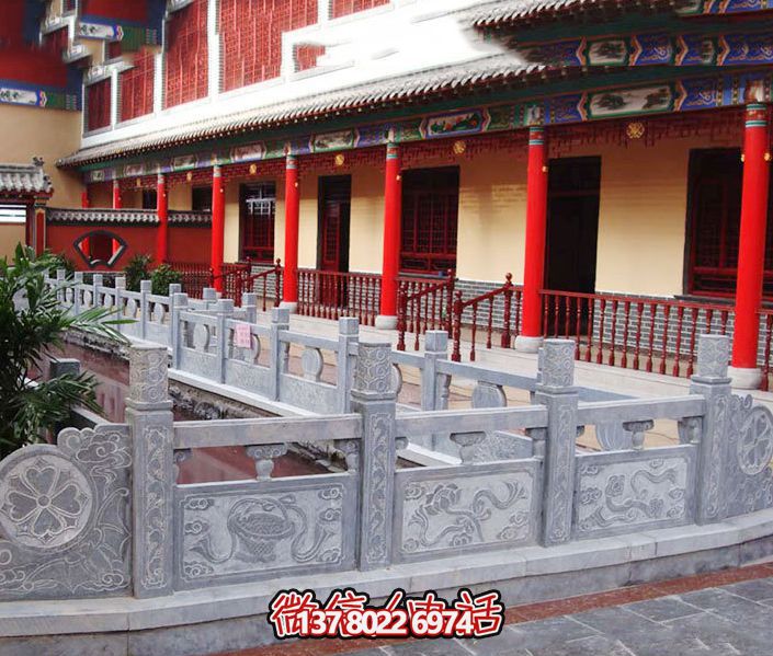 游覽大理，感受古老石欄桿的魅力