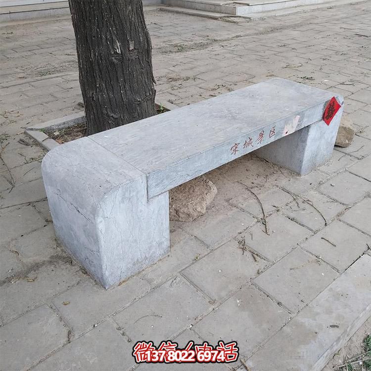 青石雕刻石凳，讓你盡情休閑
