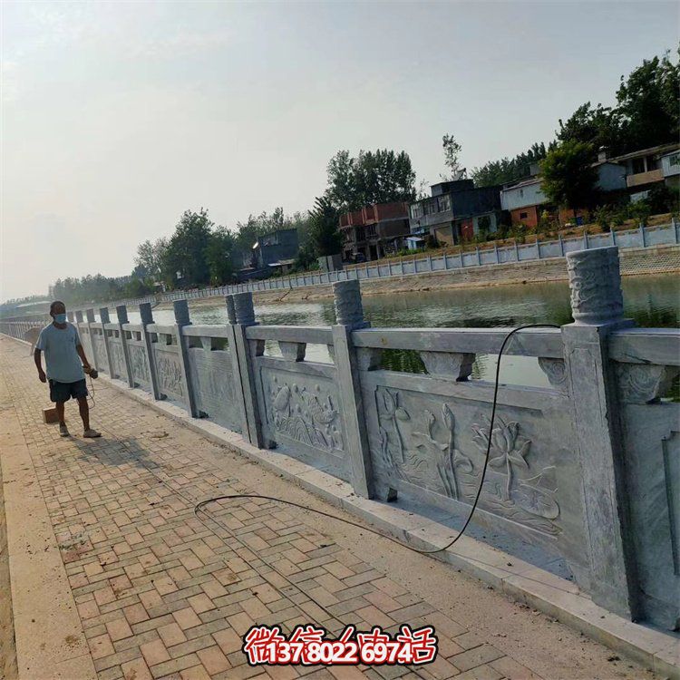 唯美的大理石欄桿雕塑，為園林景觀增添絕美風(fēng)采