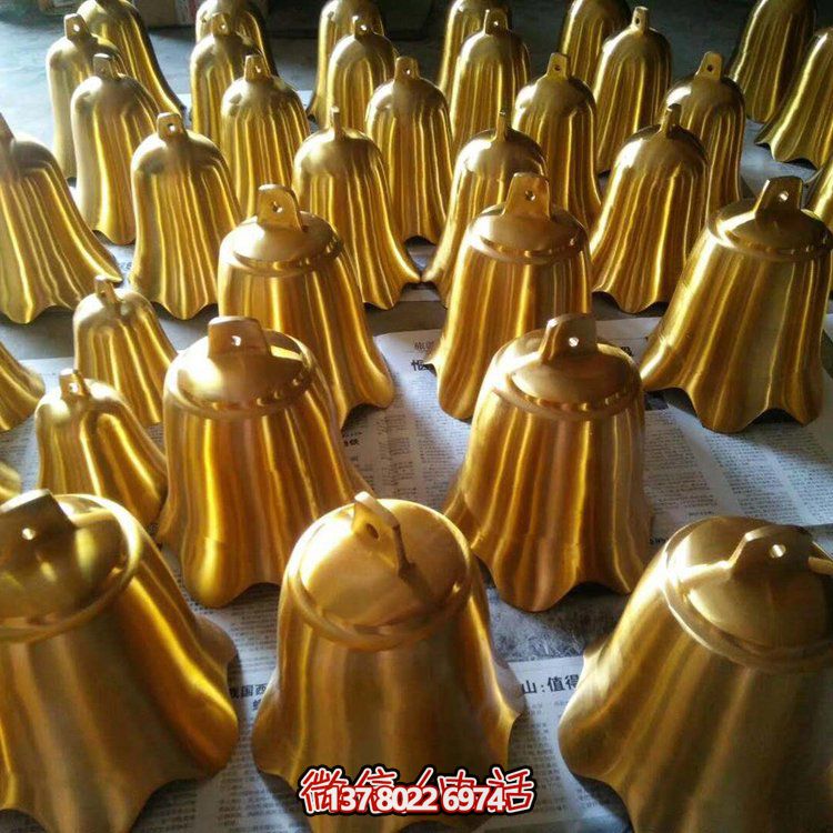 純銅雕塑銅鐘，點(diǎn)綴寺廟景觀
