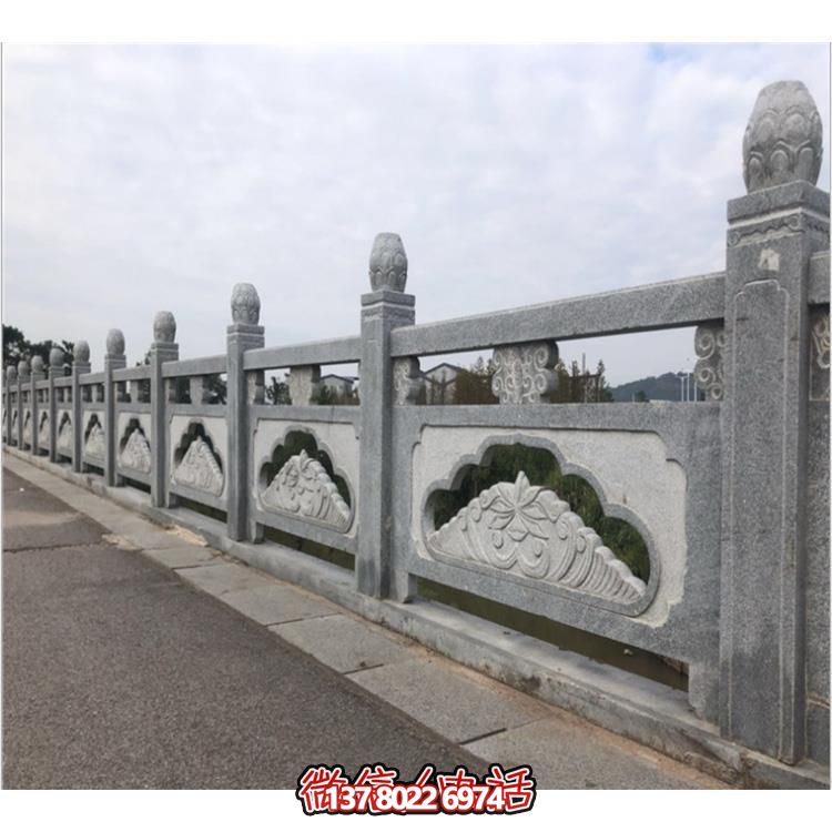 精致青石石雕欄桿，打造美麗公園景區(qū)