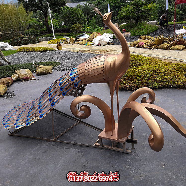 不銹鋼孔雀，烤漆藝術動物造型雕塑